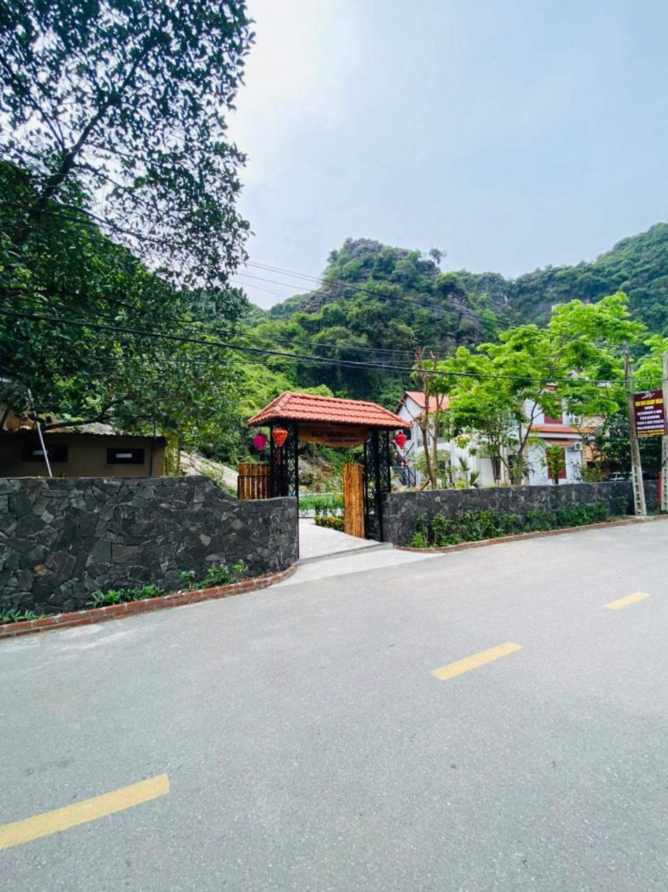 Tam Coc Galaxy Villa นิญบิ่ญ ภายนอก รูปภาพ