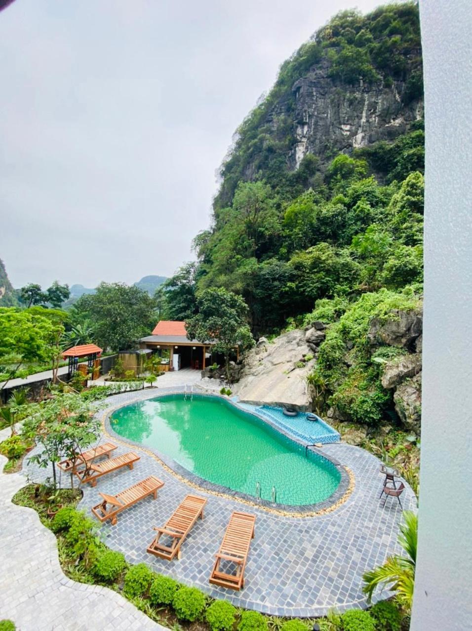 Tam Coc Galaxy Villa นิญบิ่ญ ภายนอก รูปภาพ
